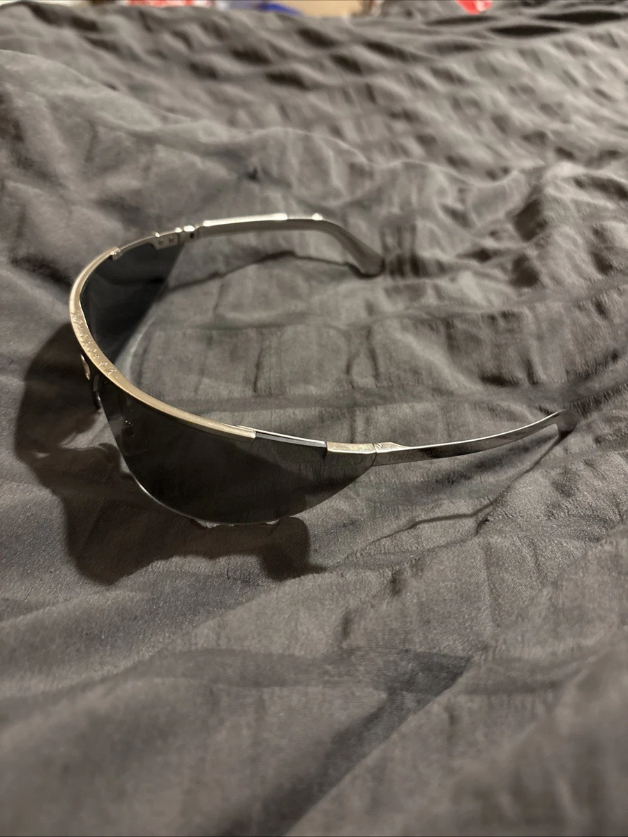 25+ Louis Vuitton Silver Sunglasses for Men for sale | Updated Oct