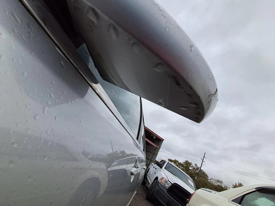 Espejo retrovisor de puerta izquierdo usado se adapta a: Chevrolet Impala Power 2012 sin grano térmico opcional DG7 Foto 2 de 4