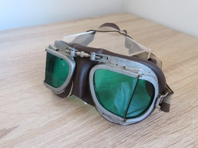 Vintage Stadium BS4110 Motorcycle Goggles (Green Lens) Made in England, Scooter