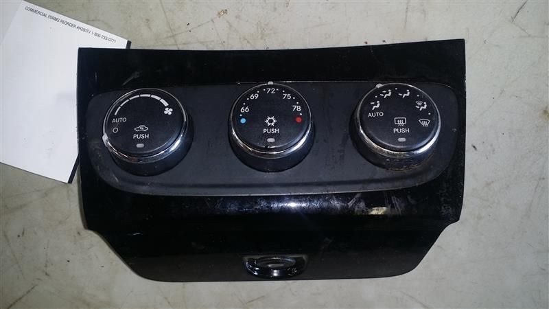 トップのみ 11-14 CHRYSLER 200 OEM MOPAR TEMPERATURE CONTROL HEAD 55111888AG