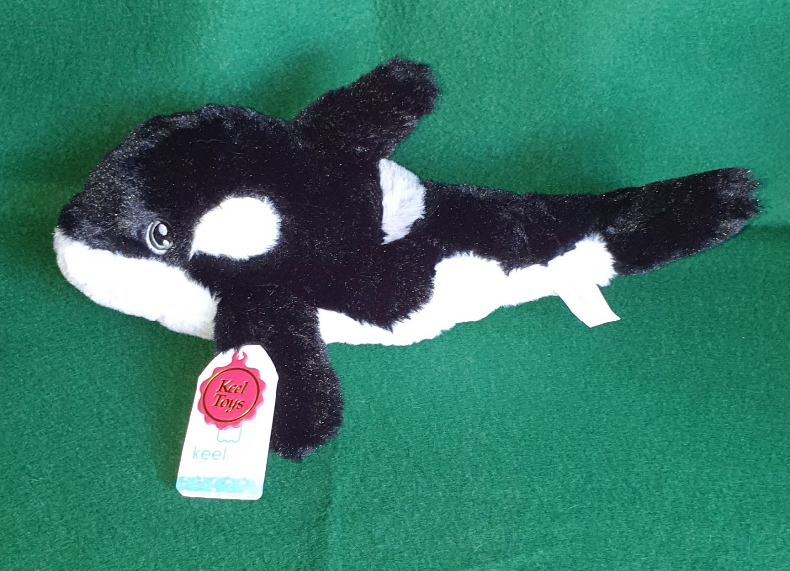 BNWT! KEELECO ~ ORCA THE WHALE ~ 25CM SOFT, CUDDLY TOY ~ 100% RECYCLED MATERIALS