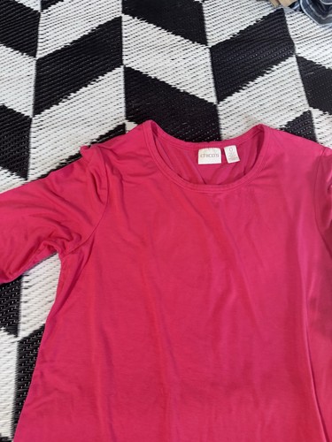 Chico's Womens Shirt Sz 0 Pink Asymmetrical Hem Crochet Detail Soft Lightweight - Picture 3 of 11