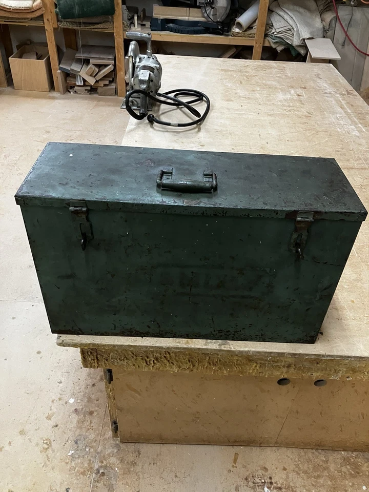 Stanley W-9 Worm Drive Saw. Late 1930s-early 1940s With Original Steel Box - Image 2 of 4