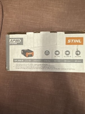 NEW IN BOX Stihl OEM AP300S, 281Wh, Part 48504006586