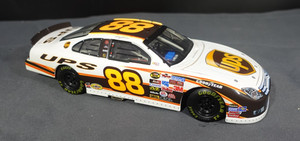Action Dale Jarrett 2006 Ford Fusion UPS 1/24
