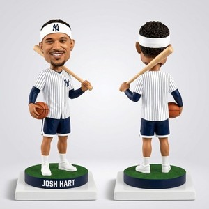 🏀⚾️PRESALE 2026 NY Yankees Josh Hart Knicks Bobblehead SGA 9/25 SHIPS 9/26⚾️🏀