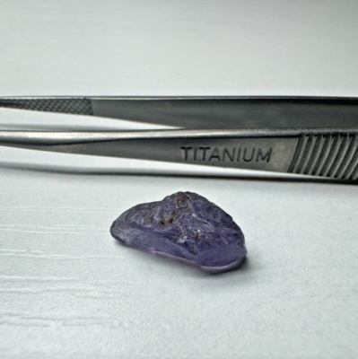 #ad Sapphire Vivid Purple Blue clean faceting rough Tanzania 4.74 carats $550.00