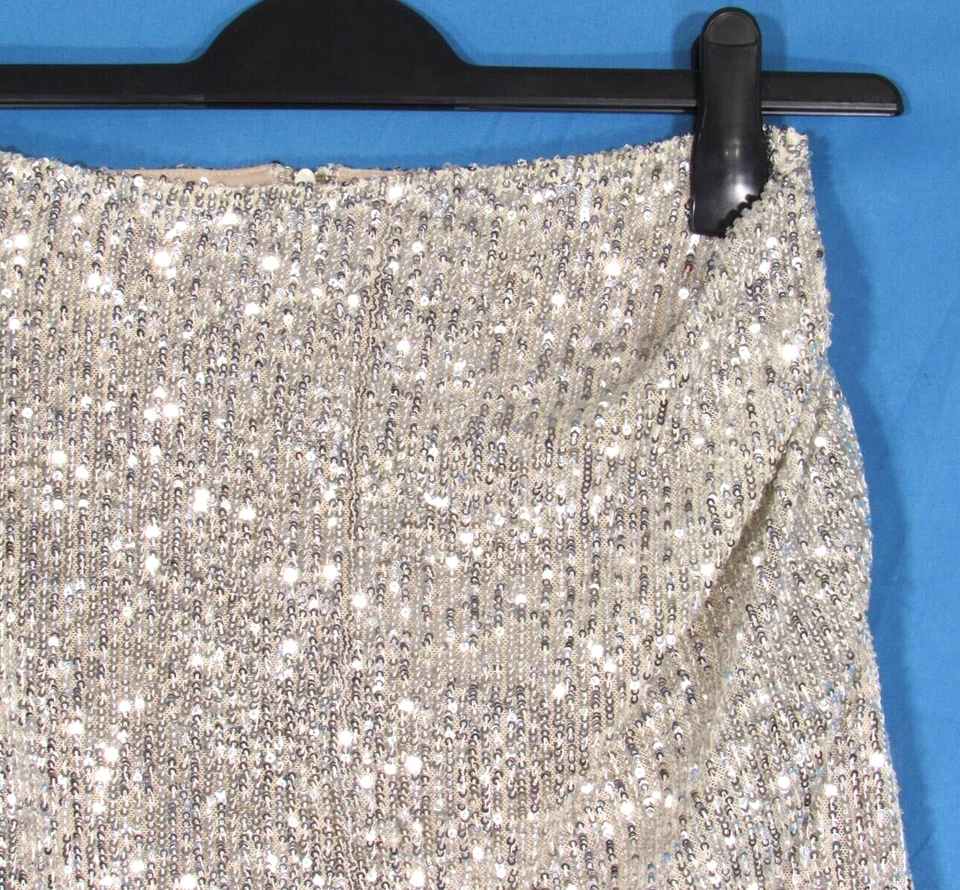 GB Gianni Bini SILVER SEQUINS Nude Liner GATHERED Party Holiday MINI SKIRT Sz S - Image 2 of 4