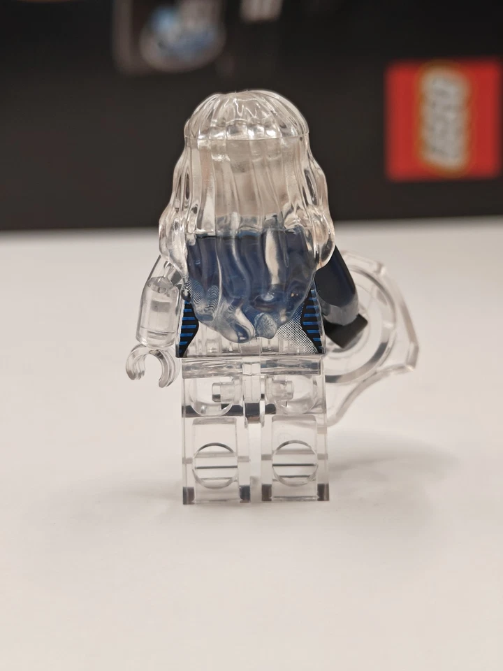 NOVA Minifigura Lego Personalizada Marvel Mulher Invisível Susan Storm-Richards - Imagem 2 de 2
