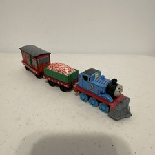 HOLIDAY THOMAS  THOMAS FRIENDS TRAIN TAKE Along N PLAY Diecast  SNOWPLOW