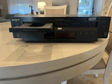 Sony DVP-S7000 Audiophile Reference Stndrd Hi-End DVD/CD Player No Remote