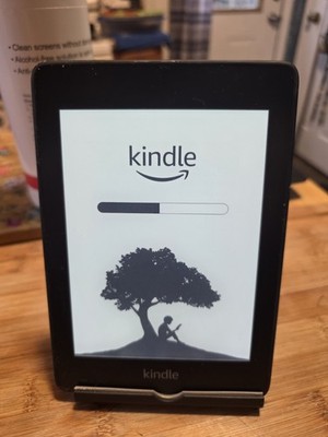 Amazon Kindle Paperwhite (10th Generation) 8gb, 6'' Black - Grade C
