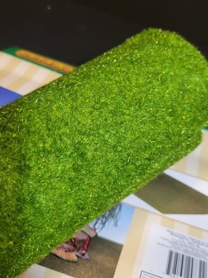 Lemax Christmas Village Town Grass Display Mat 24732 18'' x 48'' Lawn Yard Green