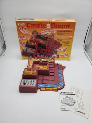 VTECH Castle Of Doom 1990 Electronic Talking Board Game - Complete - Works 