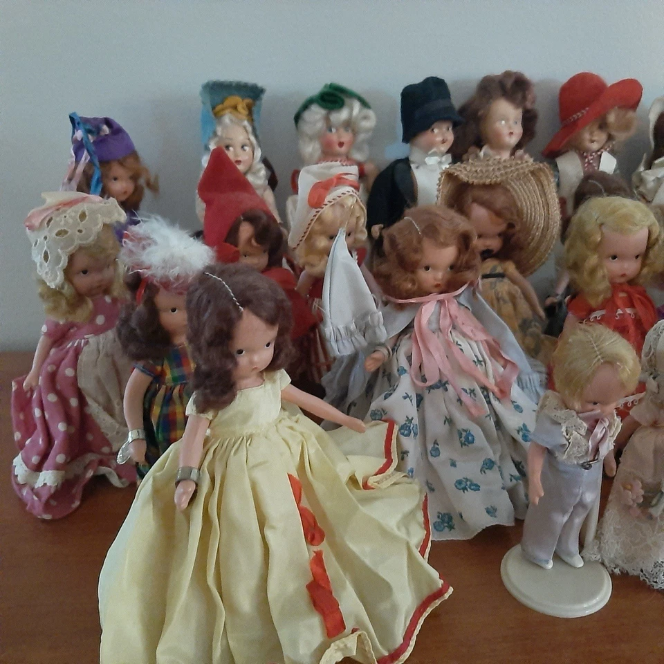 29 Nancy Ann Doll Collection - Image 2 of 4