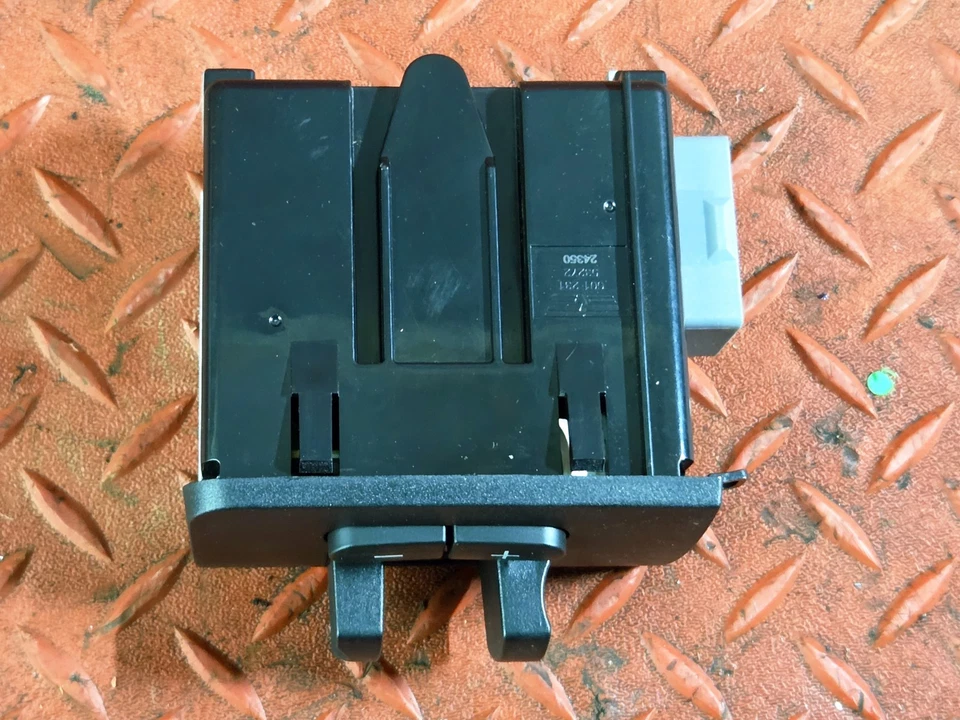 2011-2016 Dorman In Dash Trailer Brake Controller for Ford F-250 F-350 601-231 - Image 2 of 4