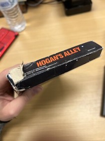 Hogan's Alley Nintendo NES 3 Screw Video Game Complete in Box
