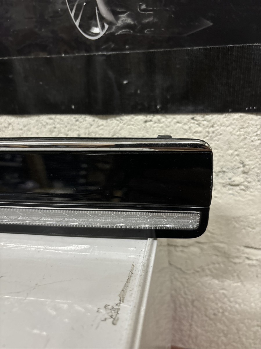 2021-24 Genesis G80 Left LH Fender Turn Signal Side Light 92310