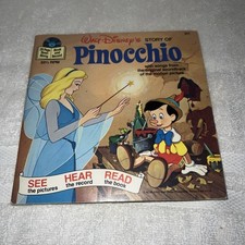 Vintage Walt Disney Story of Pinocchio Story Book with Vinyl Record 311