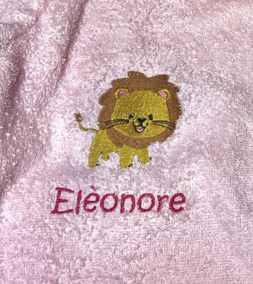 Kids Bathrobe with Name and Elephant, Monkey, Hippo, Giraffe, Zebra, Lion