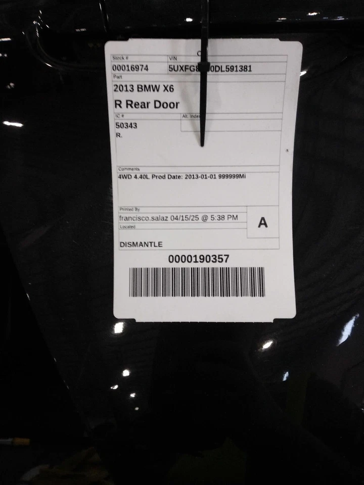 Conjunto de puerta trasera derecha usado lado trasero se adapta a: BMW X6 2013 trasero derecho grado B Foto 2 de 4