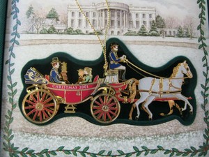 White House Christmas Ornament 2001 Presidential Carriage Ride Ebay