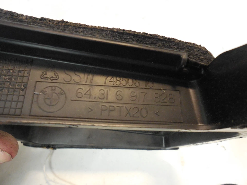 Фланжевое уплотнение воздуховода правой передней части салона 04–07 BMW 525xi 6431 6917826 535i - Изображение 4 из 4