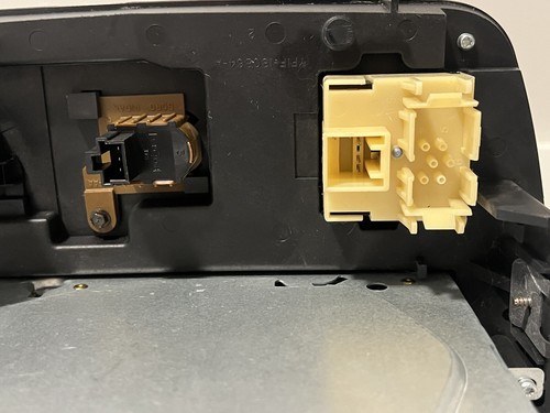2004-2007 Ford Taurus Sable Radio Cassette Stereo Climate Control 4F1T-18C858-BC - Picture 8 of 9