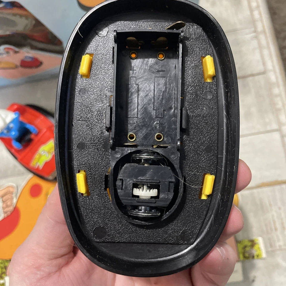 De colección 1982 Galoob SMURFS PARACHOQUES COCHES Peyo INCOMPLETO/NO FUNCIONA Para Exhibición ¡LEER! Foto 3 de 4