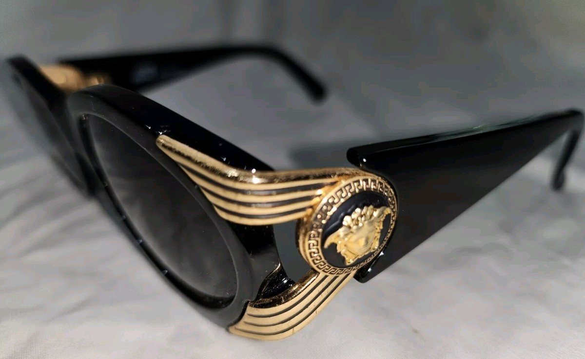 Versace 90sサングラス ヴィンテージ ケース付き Versace 413/A Vintage Sunglasses Made in Italy 90's New Old