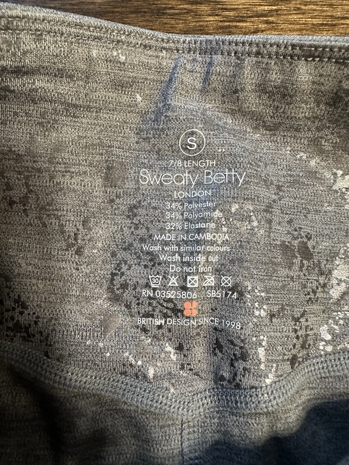 sweaty-betty yoga pants tight zero gravity running 7/8 length leggings