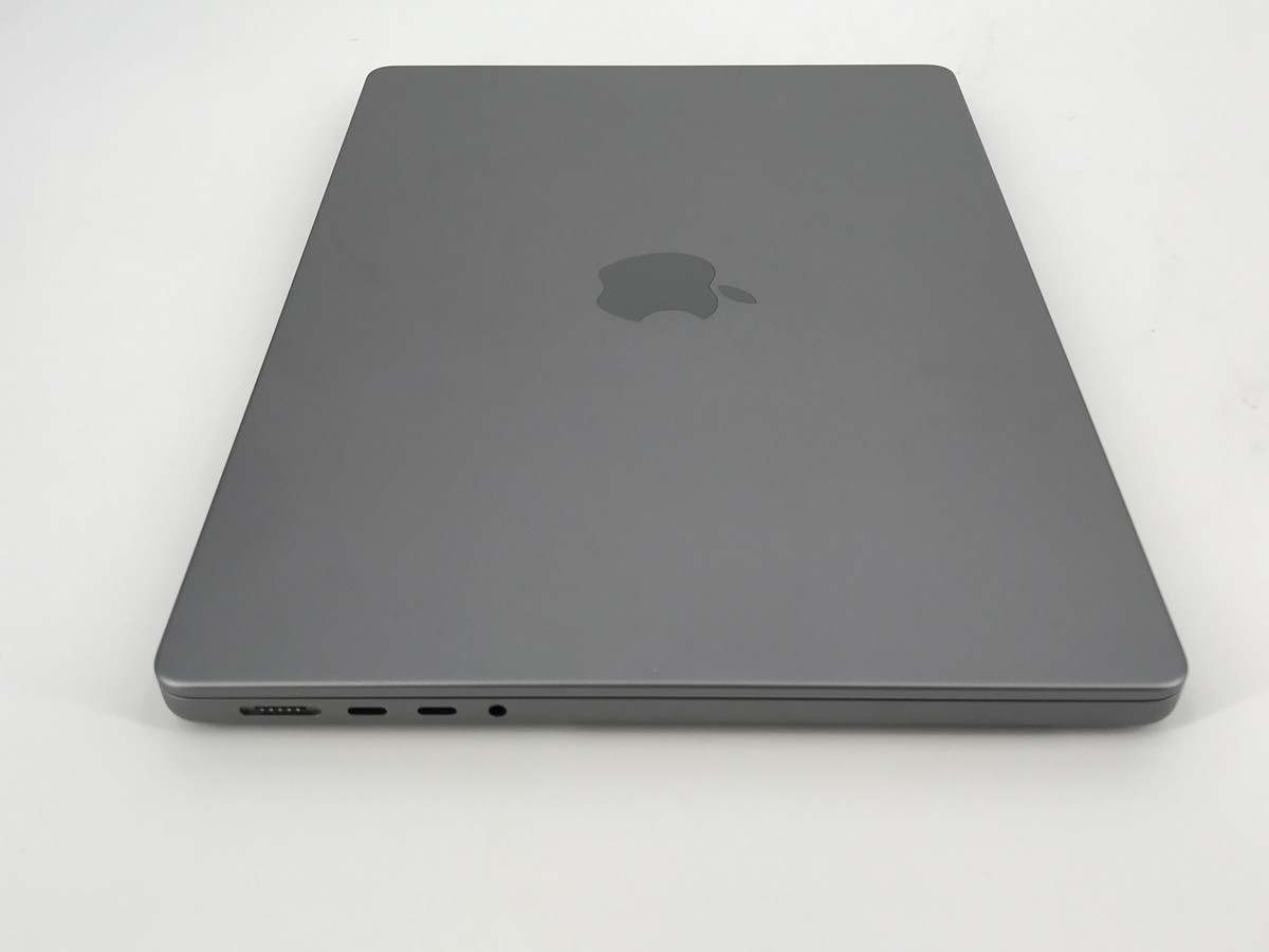MacBook Pro 14 Gray 2021 3.2 GHz M1 Pro 8-Core CPU 32GB 14 MacBook Pro 14 Gray 2021 3.2 GHz M1 Pro 8-Core CPU 32GB 14
