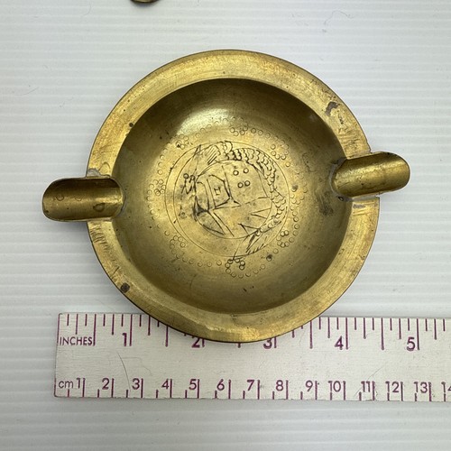 lotto 3 posacenere vintage in ottone con disegno floreale floreale floreale made in china 7560 - Foto 5 di 9