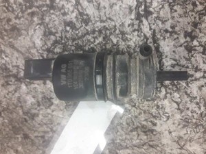 1T0955651 WASCHWASSERPUMPE SCHEIBENREINIGUNG / 2 PINS / 3028149 / 821898 FÜR VOL