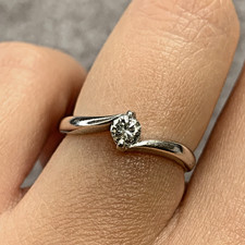 Diamond Ring 9 ct Gold Solitaire .17ct Engagement Bypass White Gold - Size I 1/2