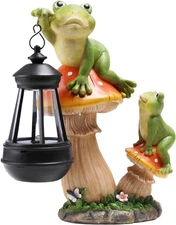 Garden Frogs Statue, Large Funny Frogs Figurine Climbing on Mushroom and Holding