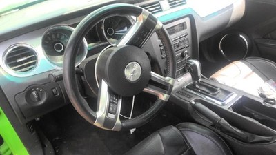 Chassis ECM Communication Behind Glove Box Sync Module Fits 14 MUSTANG 2072050