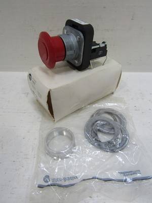 New Allen Bradley 800T-FX6D4 Type 4 13 Push Button -Position Push-Pull Red Cap
