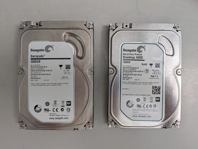 Lot of 2 Seagate Barracuda 3.5'' SATA III HDD Hard Drive