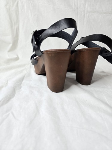 Women'sPlatform Heels - Universal Thread Black Buckle Strap - Picture 3 of 9