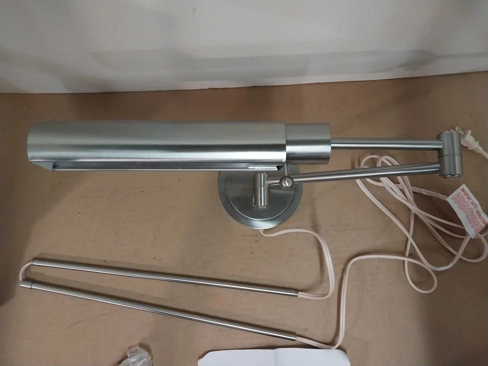 Nueva lámpara de pared House of Troy WS12 1 luz brazo oscilante enchufe plata pulido níquel Foto 3 de 4