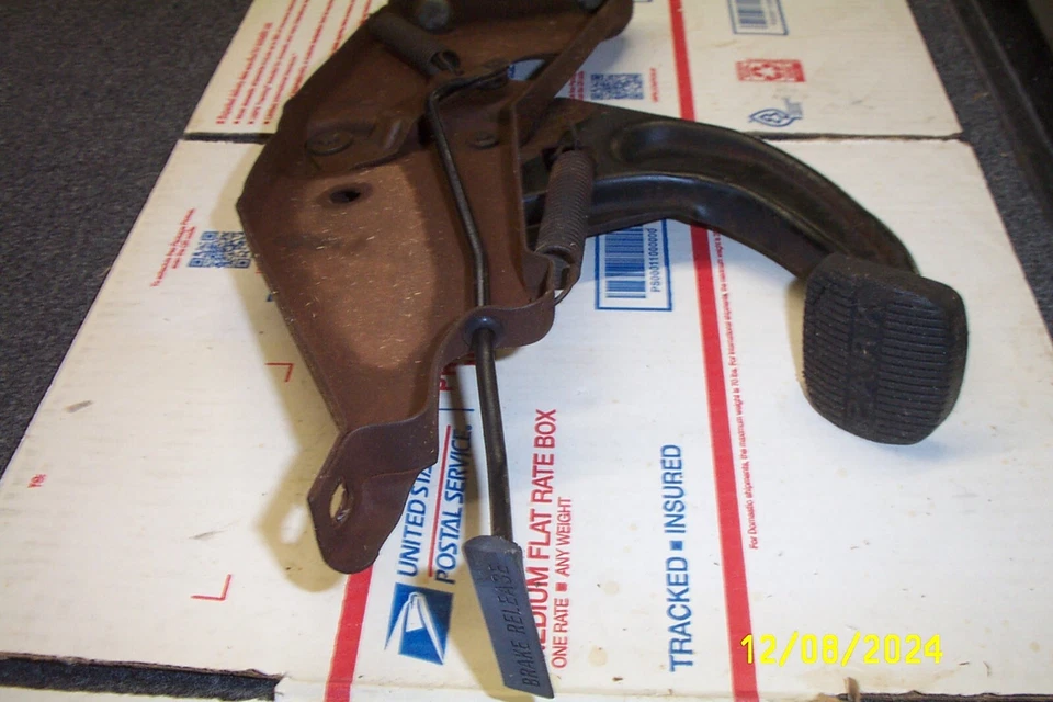 1963 64 CHEVROLET IMPALA EMERGENCY BRAKE PEDAL ASSM original GM biscayne  belair - Image 4 of 4