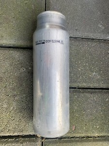 ORIGINAL PORSCHE ERSATZTEIL TROCKNER 944 573 143 01 defekt