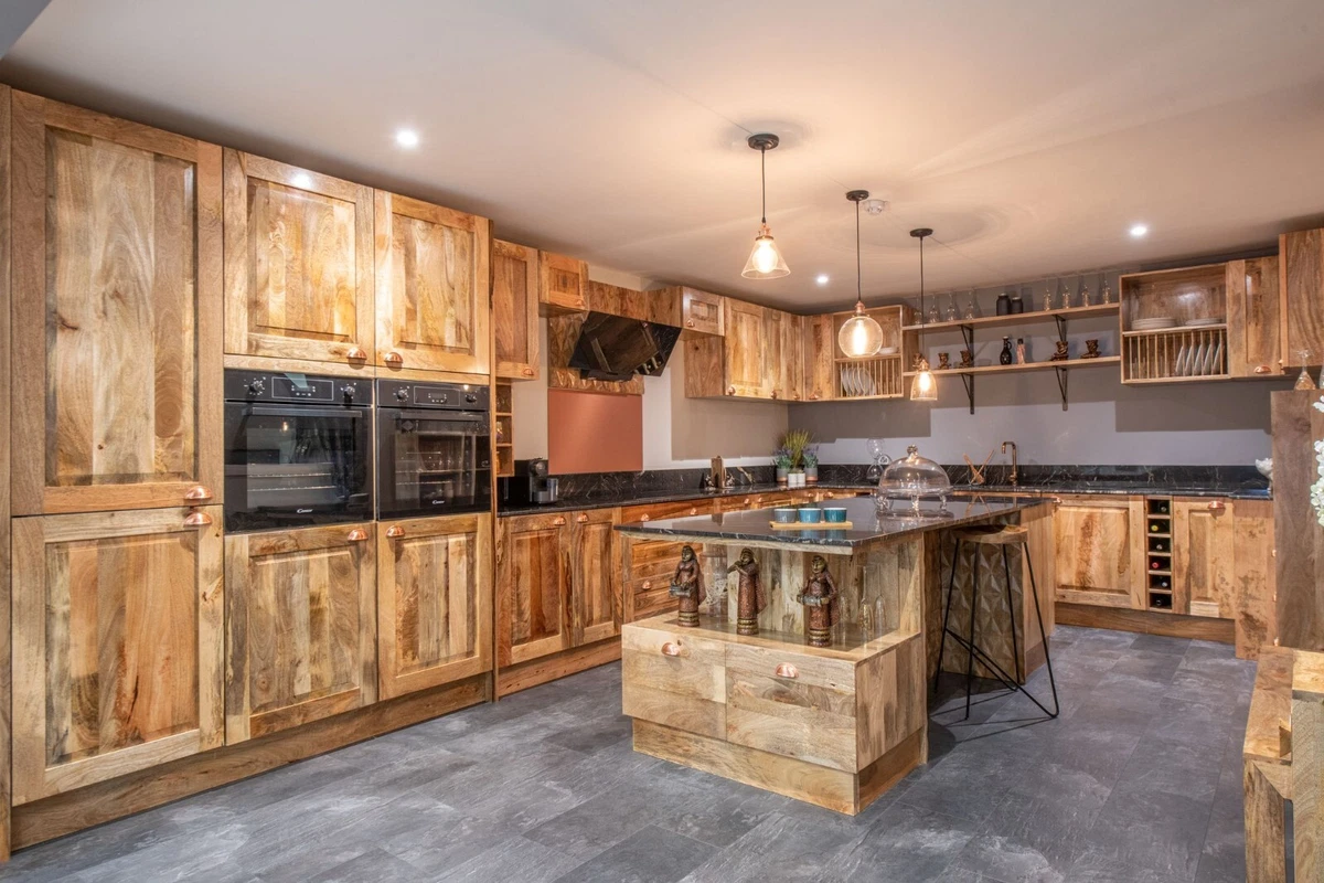 Solid oak kitchen wall units outlet