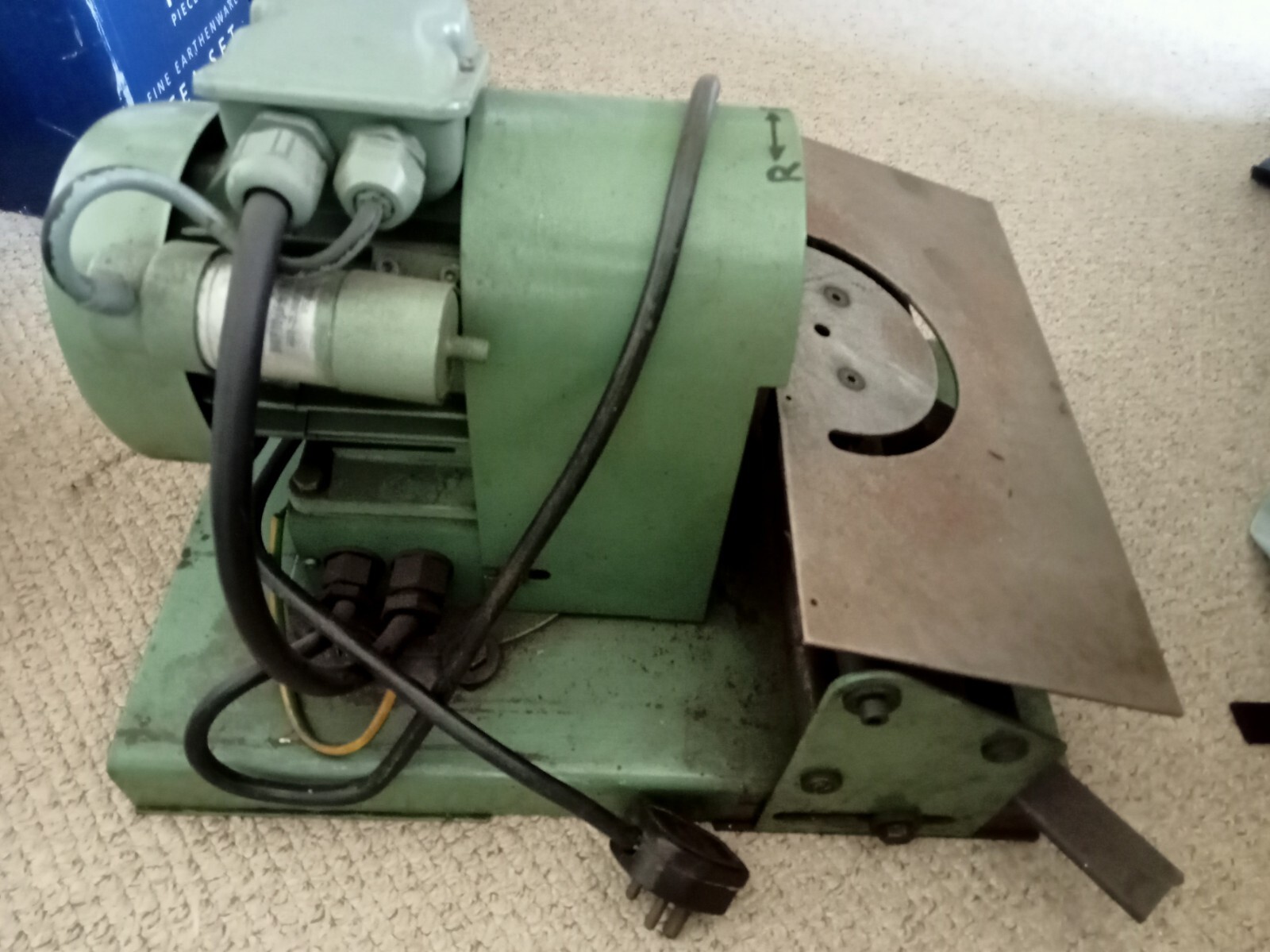 Worden Tool and Cutter Grinder / Sharpener old plug vintage machine