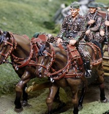 THE COLLECTORS SHOWCASE WW2 GERMAN NORMANDY CS00873A B WAFFEN LIMBER HORSE SET