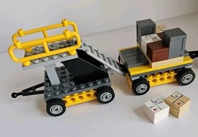 Lego Cargo Plane 7734 City Airport 100% Complete Set 463 Pieces 3 Minifigures