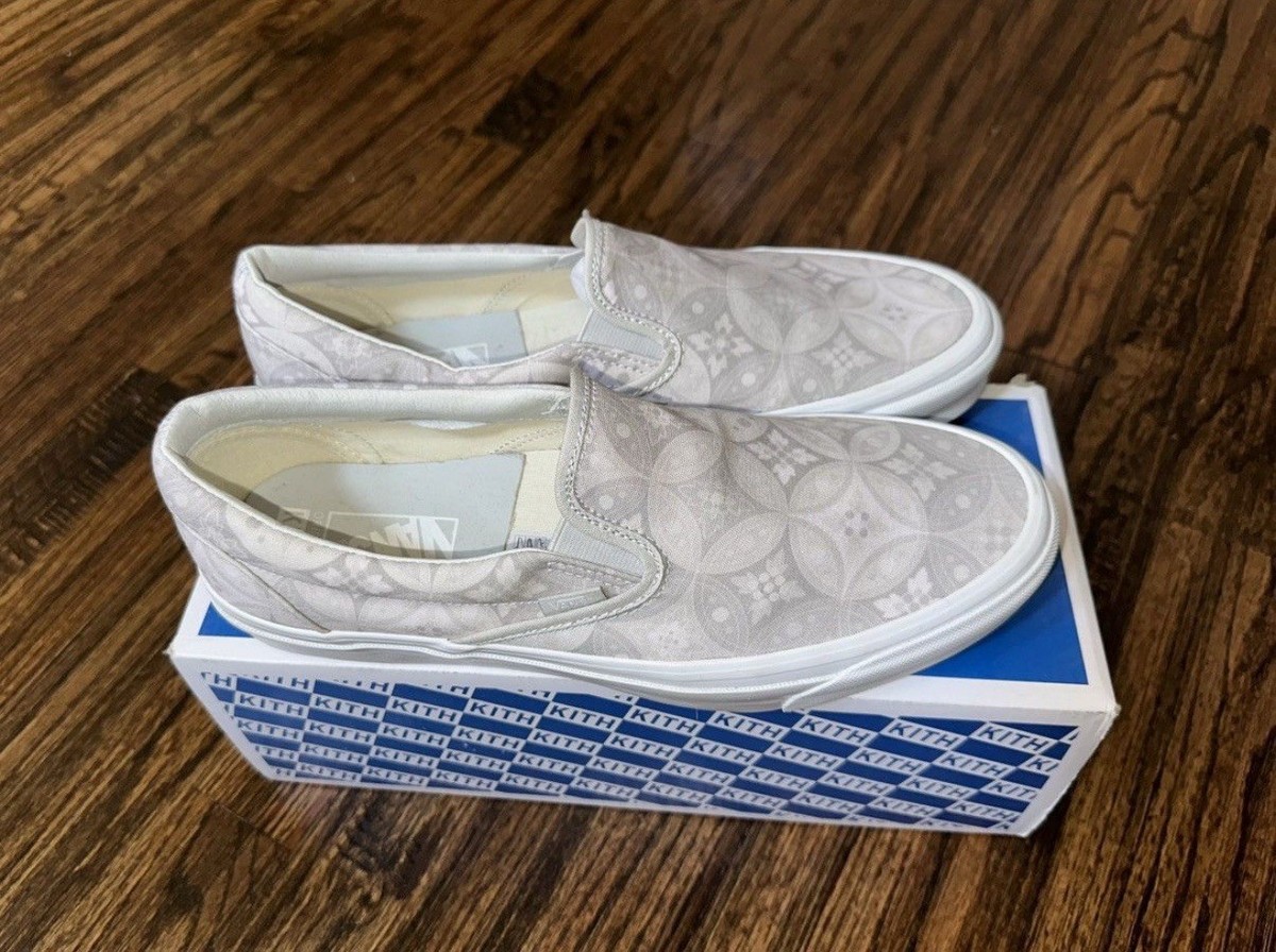 Kith Vans Vault 10th Anniversary OG Classic Slip-On LX Blue