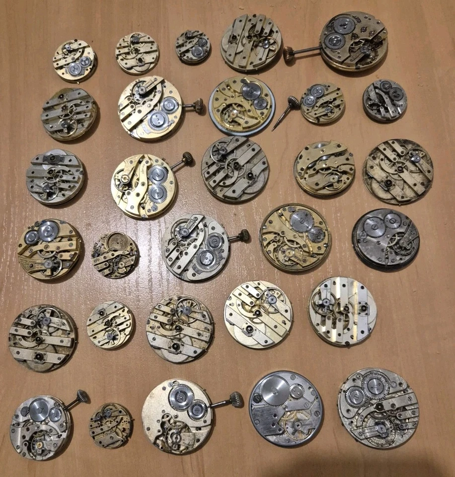 lot 30 mouvements de montres anciennes gousset et col pour horloger mécaniques - Photo 1/4