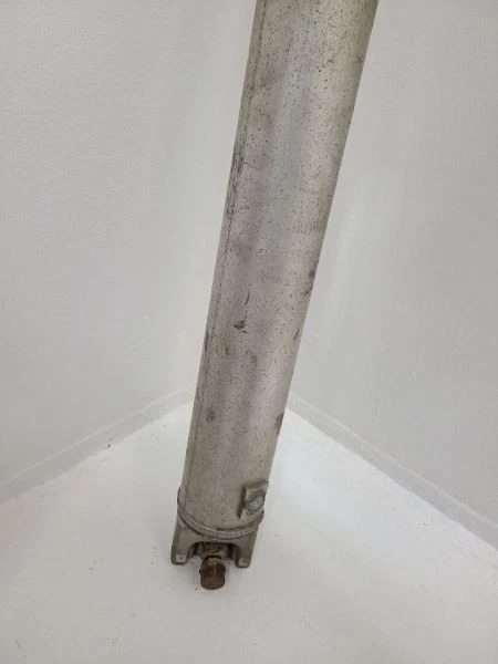 2003-2006 GMC ENVOY XL Rear Drive Shaft 129 Wb 4WD 5.3L 15833885 Foto 3 de 4